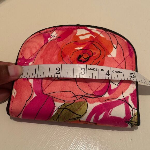 Vera Bradley Kisslock Compact Wallet Pink Fuchsia Rose Floral Print Quilted NEW - Picture 9 of 10